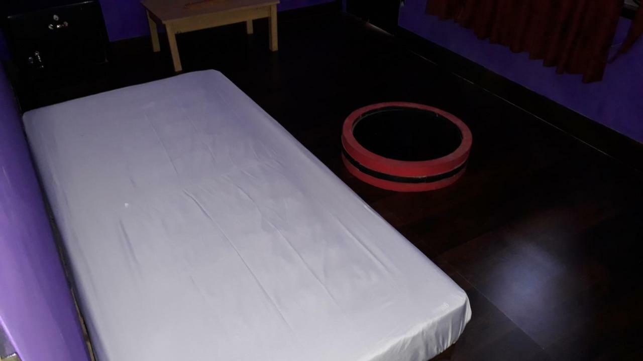 Jabu Rosmina Citeureup Bagian luar foto