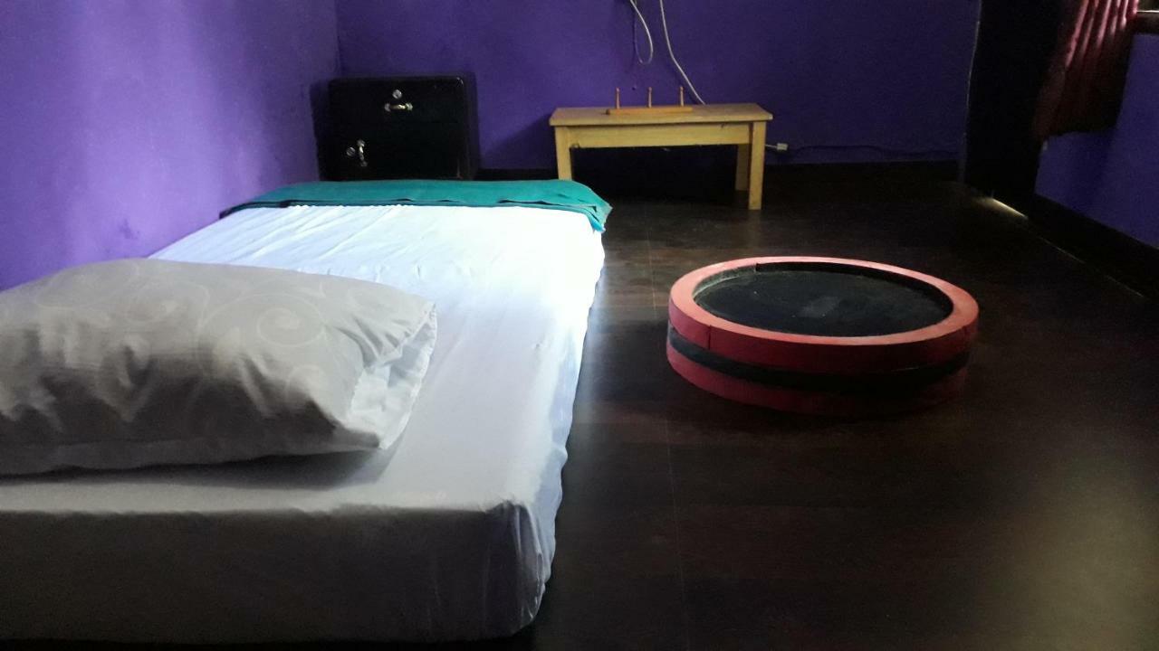 Jabu Rosmina Citeureup Bagian luar foto
